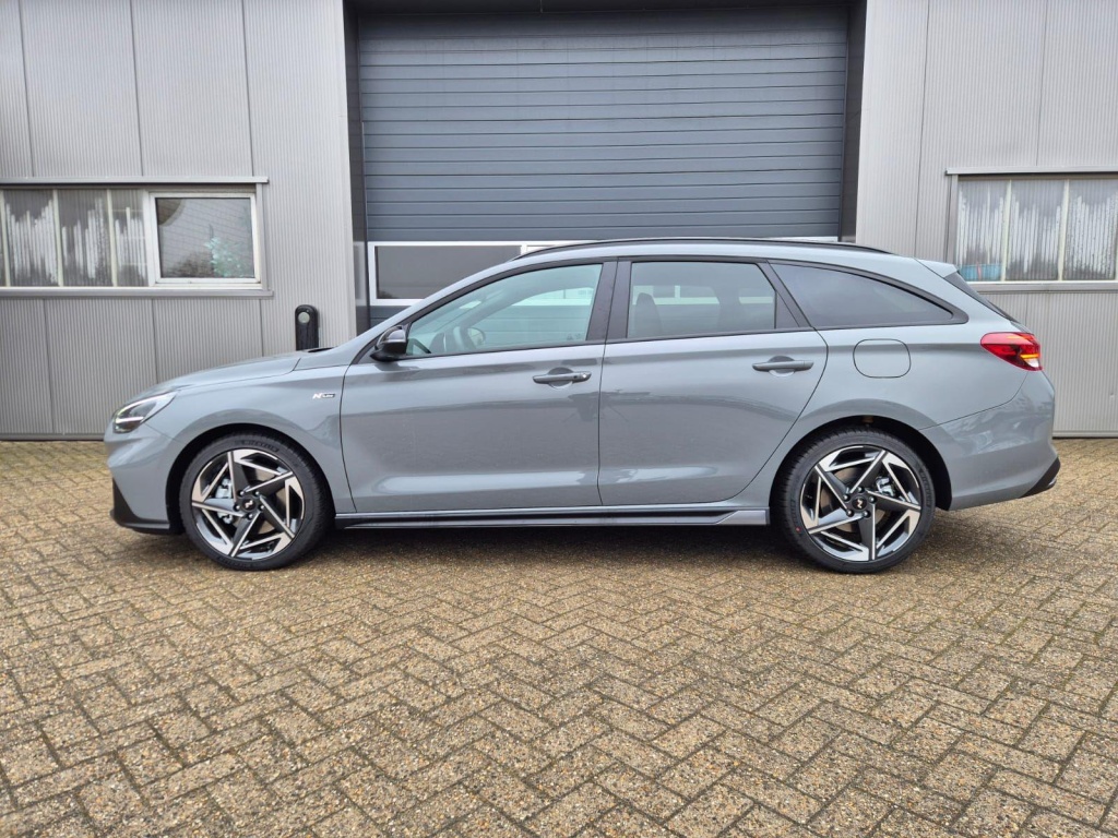 HYUNDAI i30 N-Line 1.6 Gasoline 150hp - ref: 7-70109 - Photo 2