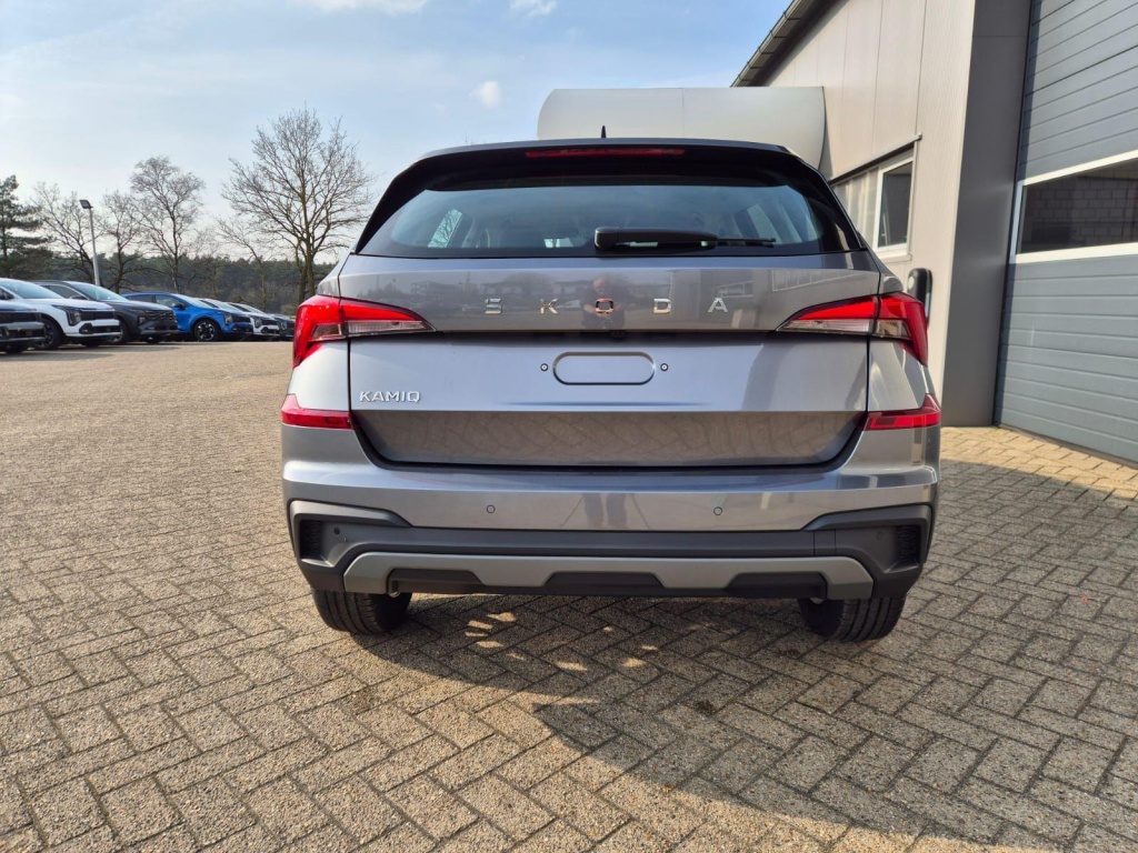 SKODA Kamiq Selection 1.0 Gasoline 116hp DSG - ref: 7-70114 - Photo 4