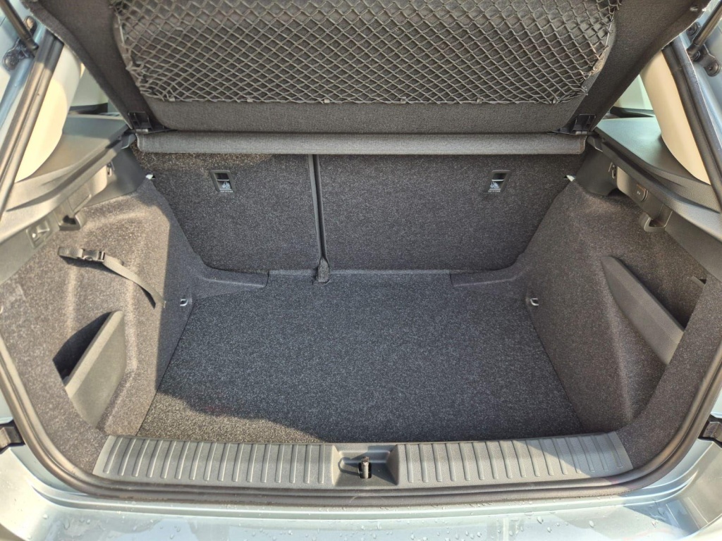 SKODA Kamiq Selection 1.0 Gasoline 116hp DSG - ref: 7-70228 - Photo 9