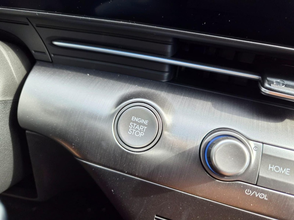 HYUNDAI Kona Trend 1.6 Gasoline 150hp - ref: 7-70338 - Photo 17