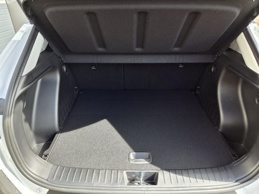 HYUNDAI Kona Trend 1.6 Gasoline 150hp - ref: 7-70340 - Photo 9