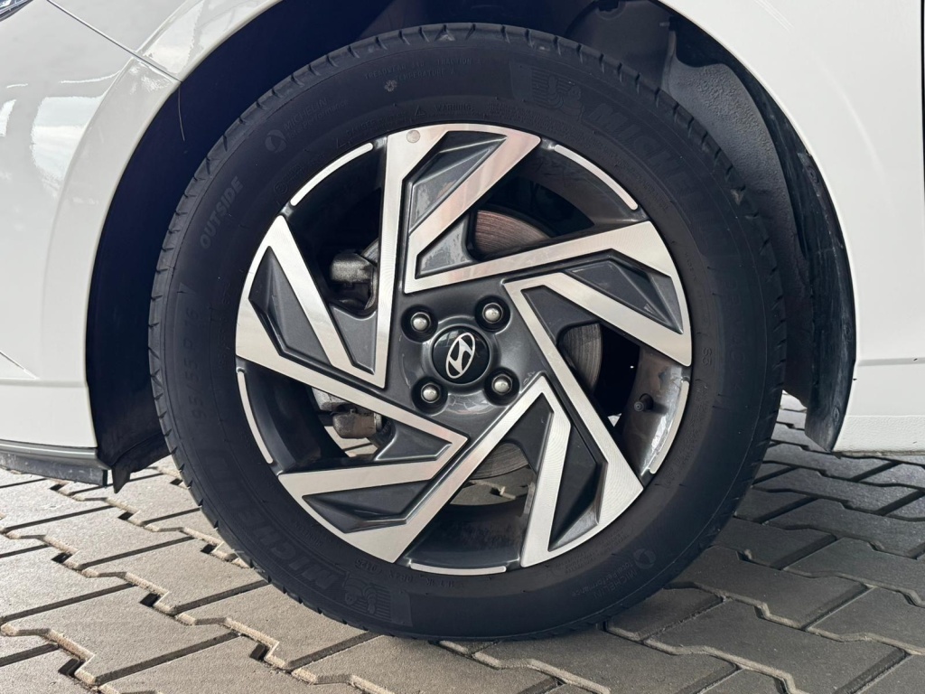HYUNDAI i20 Comfort 1.0 T-GDI Automatik - ref: 7-70606 - Photo 9