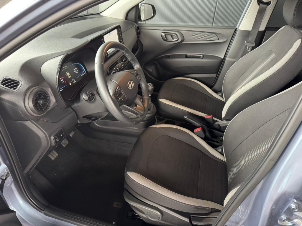 HYUNDAI i10 Comfort MPI 1.0 63PS - ref: 7-70633 - Photo 5