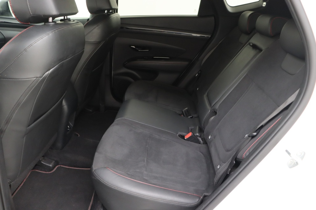 HYUNDAI Tucson Feel N-Line 1.6 T-Gdi 6AT 4WD - ref: 7-71216 - Photo 16