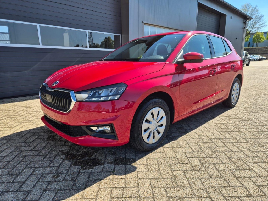 SKODA Fabia Selection 5-türig 1.0 Gasoline 95hp - ref: 7-72058 - Photo 8