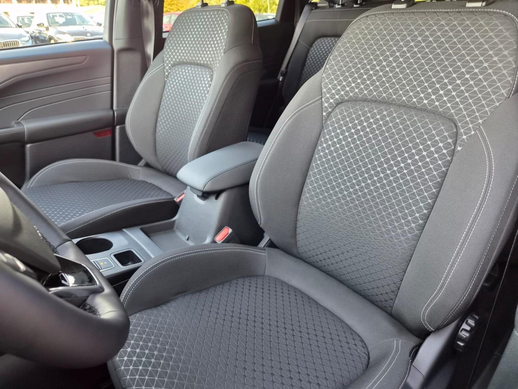 FORD Kuga Titanium 2.5 Plug-in Hybrid Gasoline 242hp - ref: 7-72175 - Photo 11