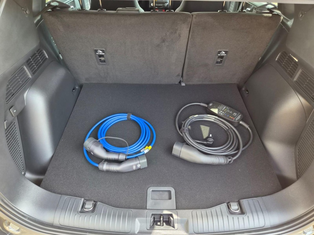 FORD Kuga Titanium 2.5 Plug-in Hybrid Gasoline 242hp - ref: 7-72177 - Photo 11