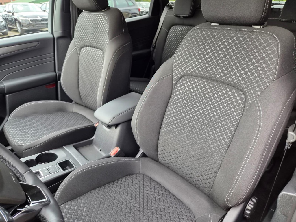 FORD Kuga Titanium 2.5 Plug-in Hybrid Gasoline 242hp - ref: 7-72179 - Photo 11