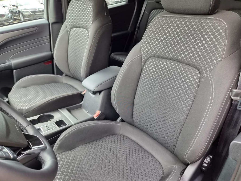 FORD Kuga Titanium 2.5 Plug-in Hybrid Gasoline 242hp - ref: 7-72180 - Photo 13