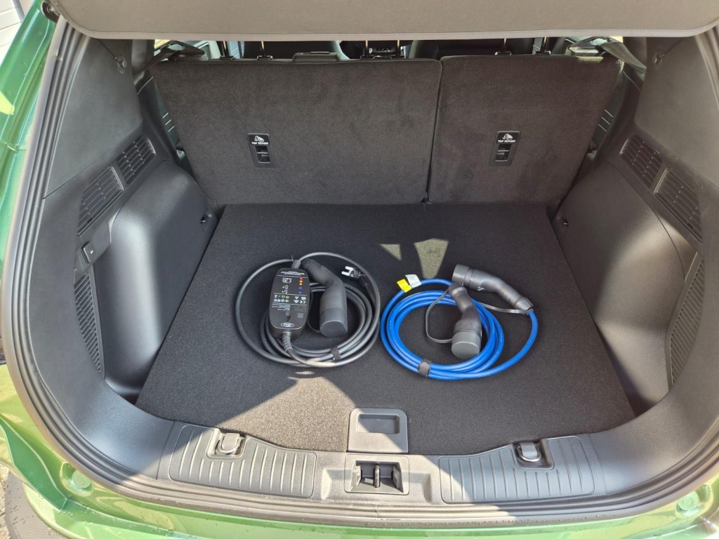 FORD Kuga Titanium 2.5 Plug-in Hybrid Gasoline 242hp - ref: 7-72189 - Photo 9