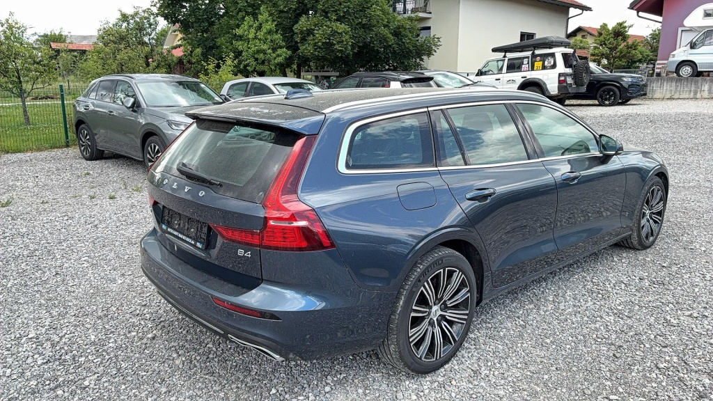 VOLVO V60 Inscription B4 197HP Geartronic - ref: 7-72239 - Photo 2
