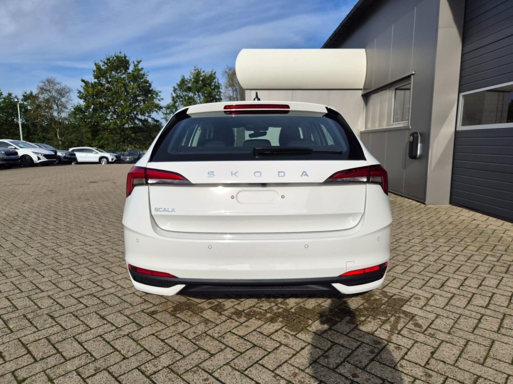 SKODA Scala Selection 1.0 Gasoline 116hp DSG - ref: 7-73014 - Photo 4