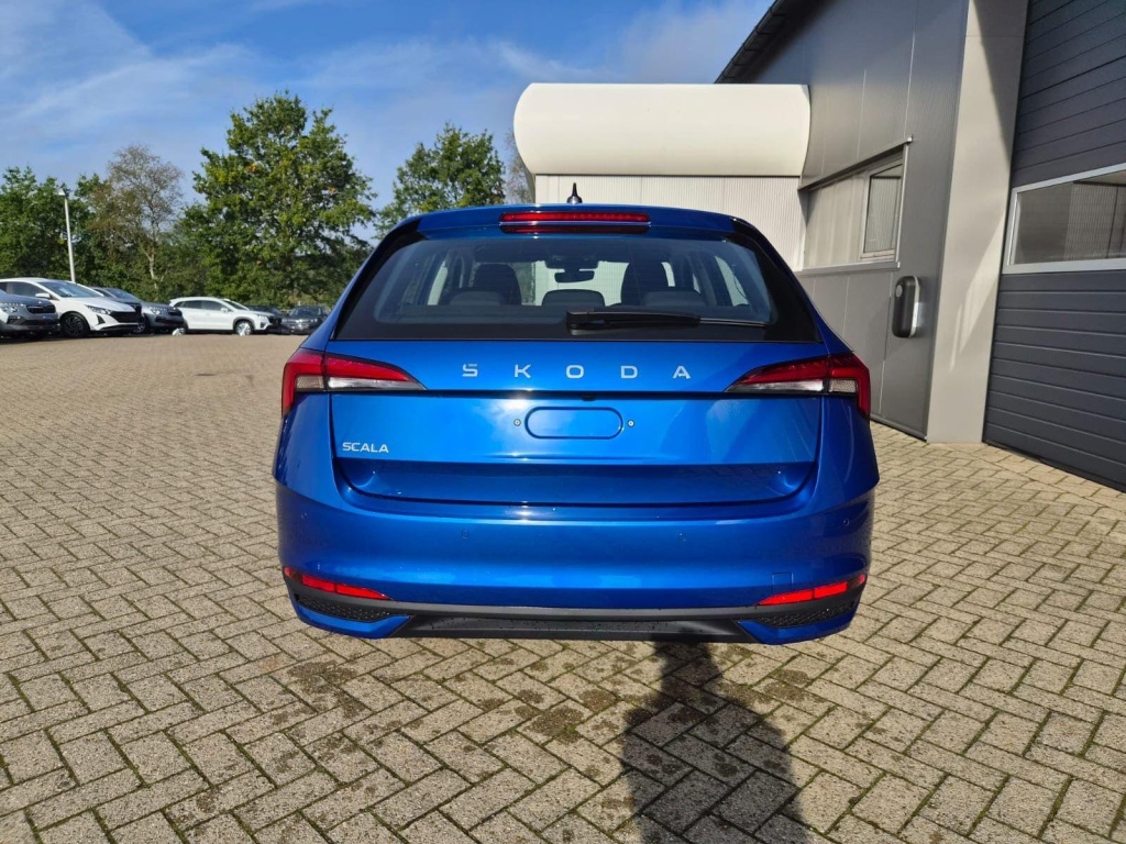 SKODA Scala Selection 1.0 Gasoline 116hp DSG - ref: 7-73017 - Photo 4