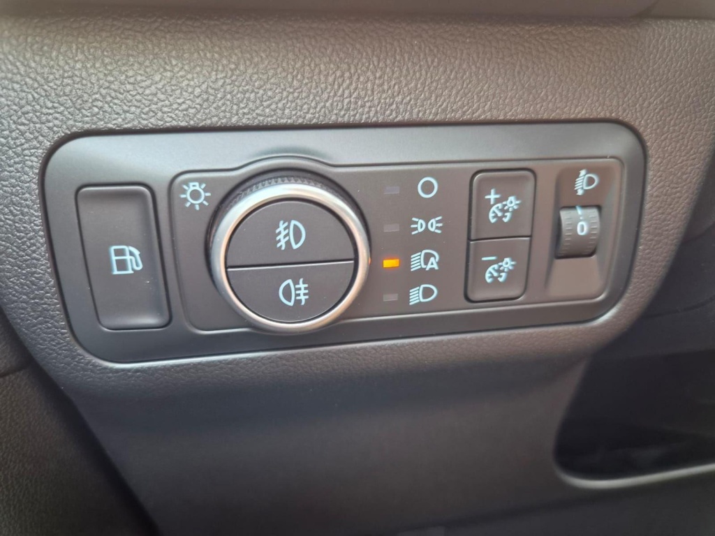 FORD Kuga Titanium 2.5 Plug-in Hybrid Gasoline 242hp - ref: 7-73084 - Photo 17