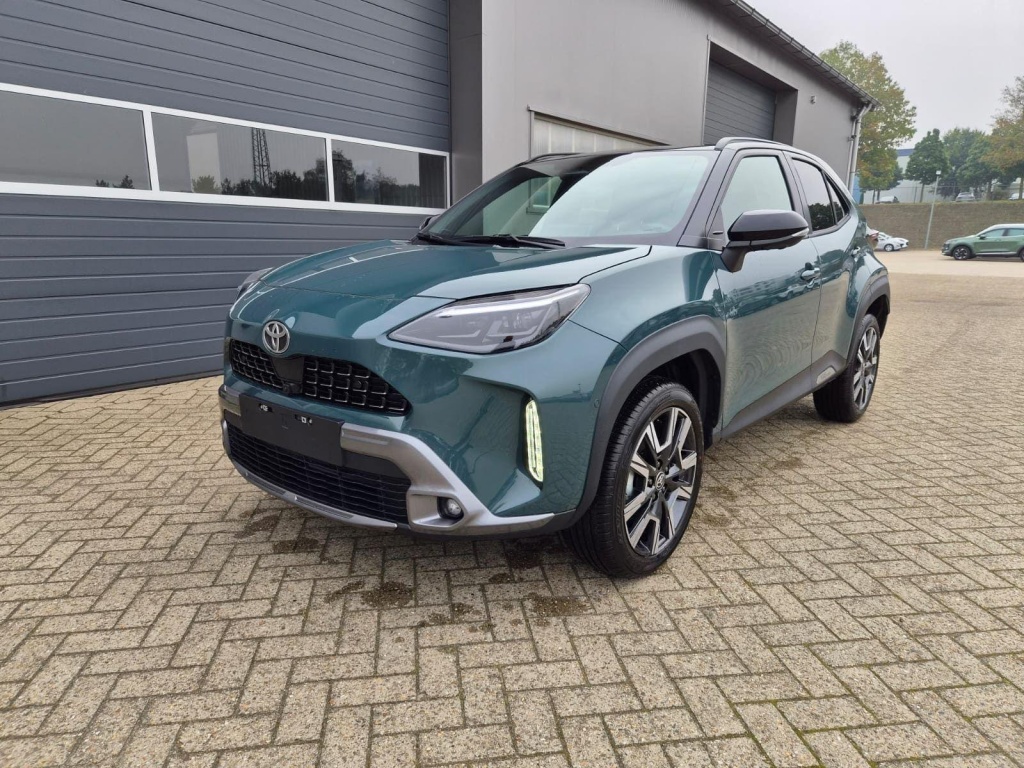TOYOTA Yaris Style Cross 1.5 Hybrid Electric/Gasoline 131hp - ref: 7-73241 - Photo 1