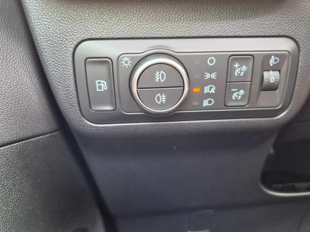 FORD Kuga Titanium 2.5 Plug-in Hybrid Gasoline 242hp - ref: 7-73357 - Photo 17