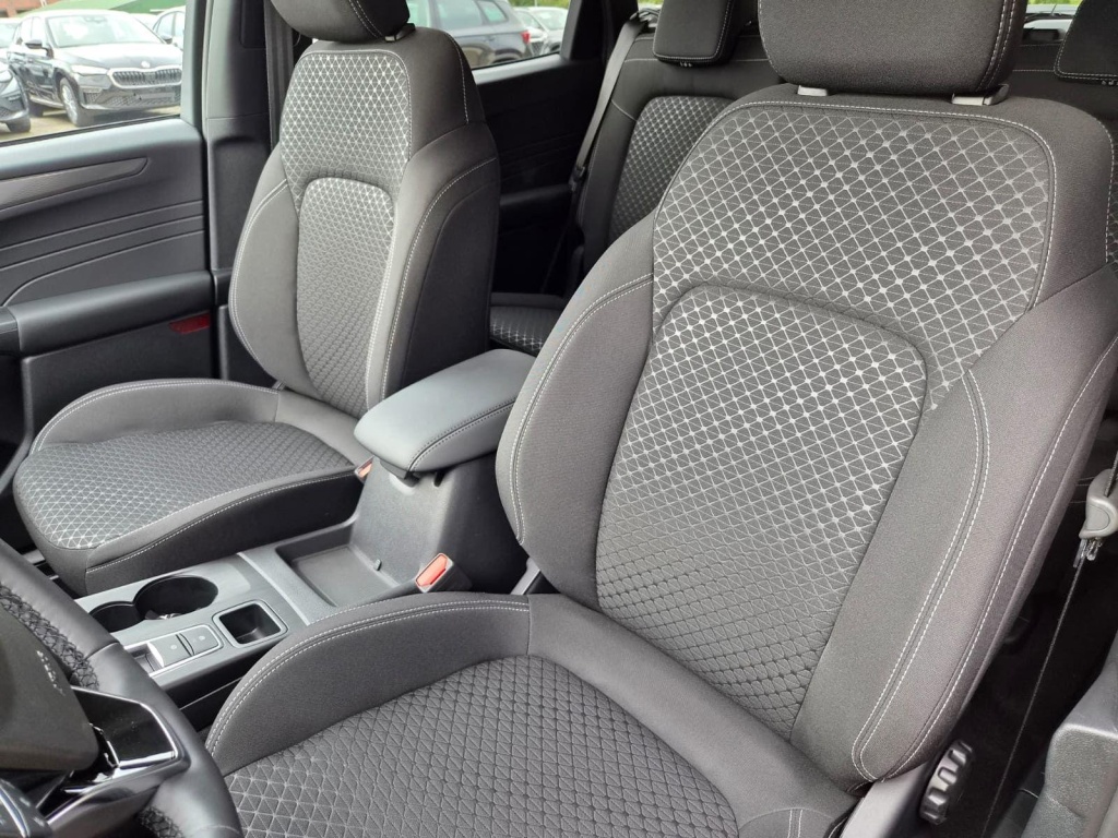 FORD Kuga Titanium 2.5 Plug-in Hybrid Gasoline 242hp - ref: 7-73358 - Photo 13