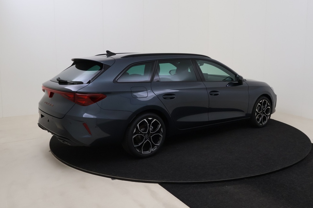CUPRA Leon Sportstourer Impulse Light 1,5 eTSI 150 hp DSG7 - ref: 7-73445 - Photo 5