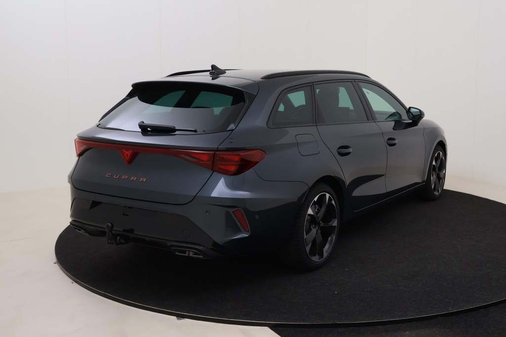 CUPRA Leon Sportstourer Impulse 1,5 eTSI 150 hp DSG7 - ref: 7-73449 - Photo 6