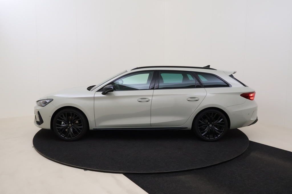 CUPRA Leon Sportstourer Impulse Plus 1,5 eTSI 150 hp DSG7 - ref: 7-73452 - Photo 9