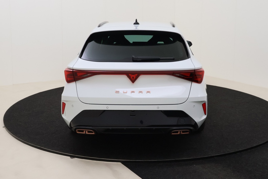 CUPRA Leon Sportstourer Impulse e-HYBRID 1,5 e-hybrid 204 hp DSG6 - ref: 7-73456 - Photo 7