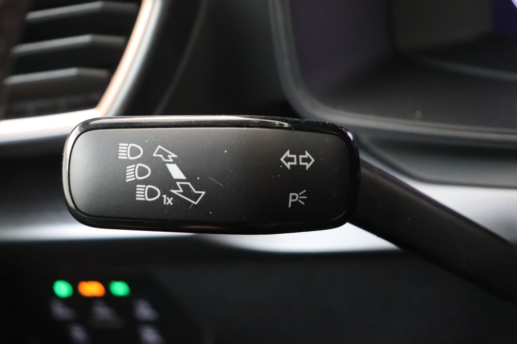 CUPRA Leon Sportstourer Impulse Plus 1,5 eTSI 150 hp DSG7 - ref: 7-73544 - Photo 20