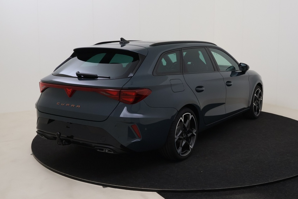 CUPRA Leon Sportstourer Impulse Plus 1,5 eTSI 150 hp DSG7 - ref: 7-73549 - Photo 6