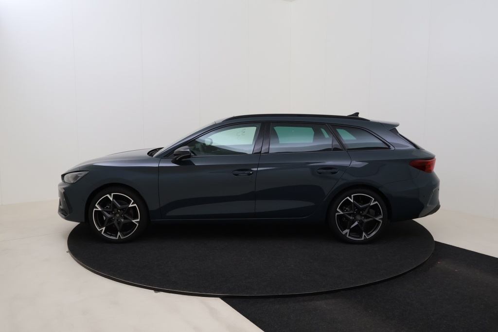 CUPRA Leon Sportstourer Impulse Plus 1,5 eTSI 150 hp DSG7 - ref: 7-73549 - Photo 9