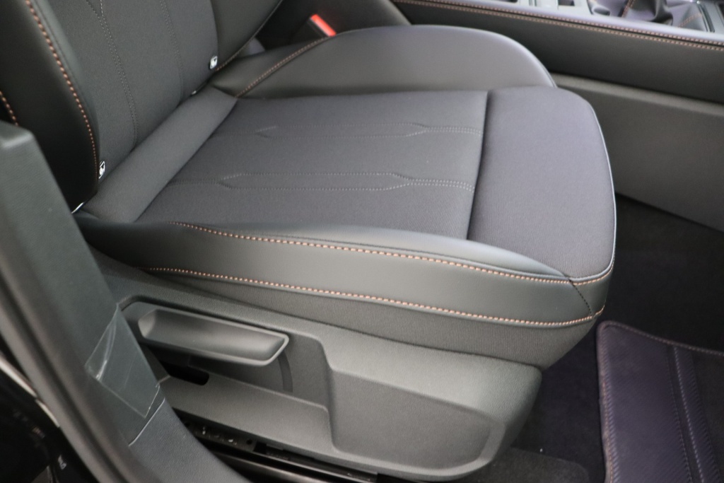 CUPRA Leon Sportstourer Impulse 1,5 TSI 150 hp 6M - ref: 7-73554 - Photo 15