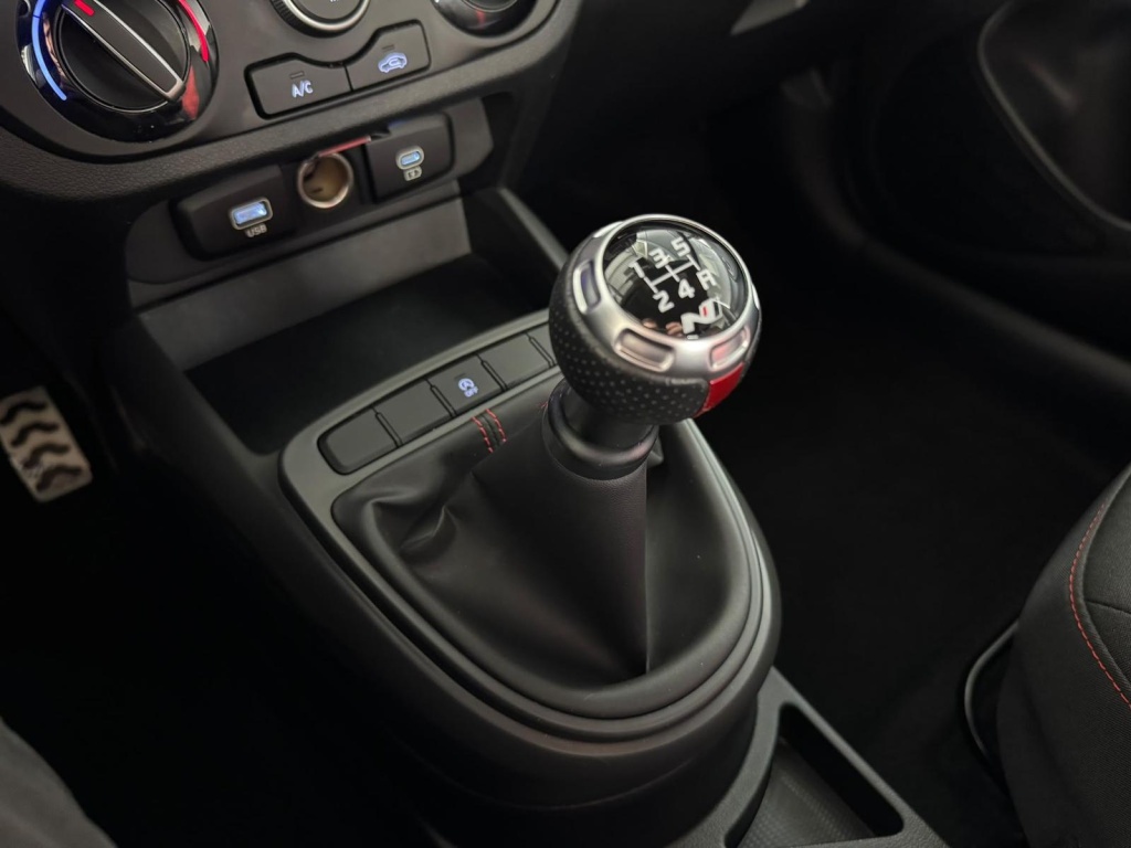 HYUNDAI i10 N-Line MPI 1.2 79PS - ref: 7-74251 - Photo 18