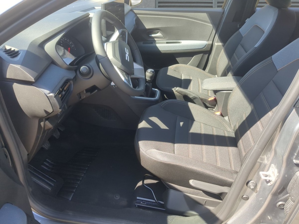 DACIA Sandero Expression TCe 110 - ref: 7-74289 - Photo 4