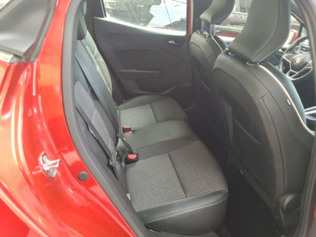 RENAULT Clio Blue dCi 100 - ref: 7-74445 - Photo 7