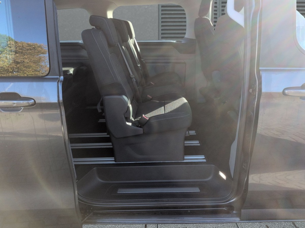 FORD Tourneo Custom Trend L2 2.0 EcoBlue 100 kW (136 PS) Automatik - ref: 7-75106 - Photo 6