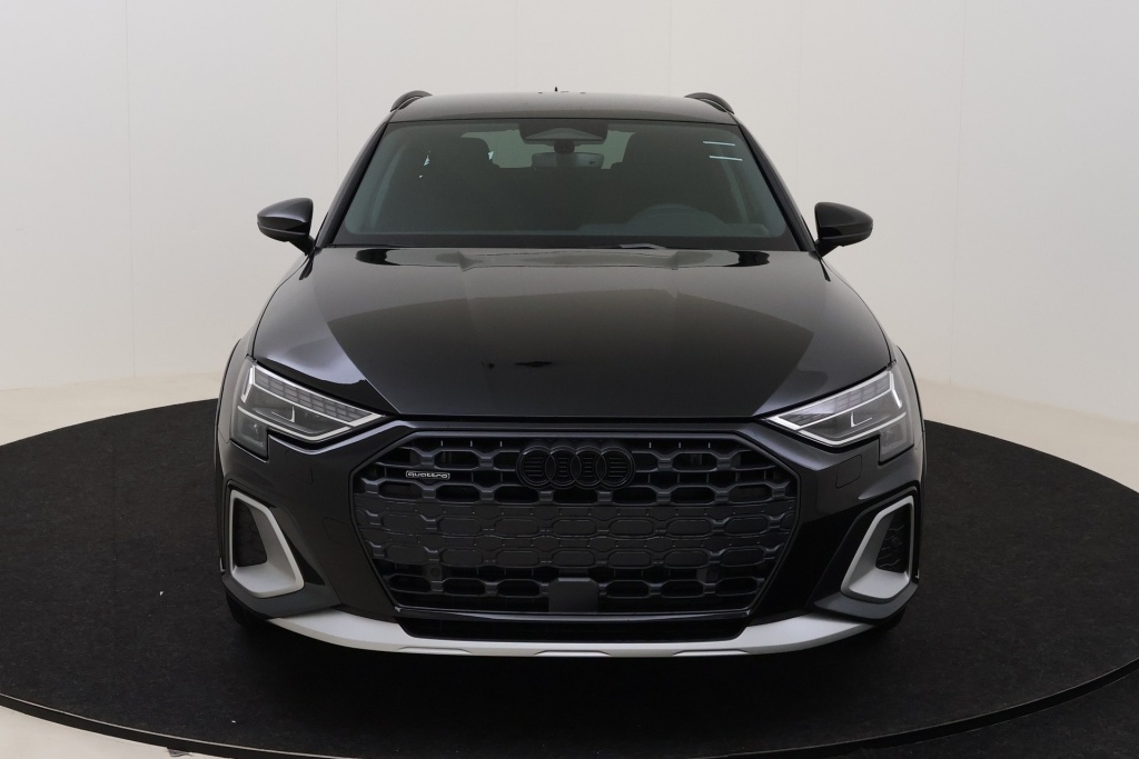 AUDI A3  Allstreet Quattro 2,0 TFSI 204 pk S-Tronic - ref: 7-75444 - Photo 2