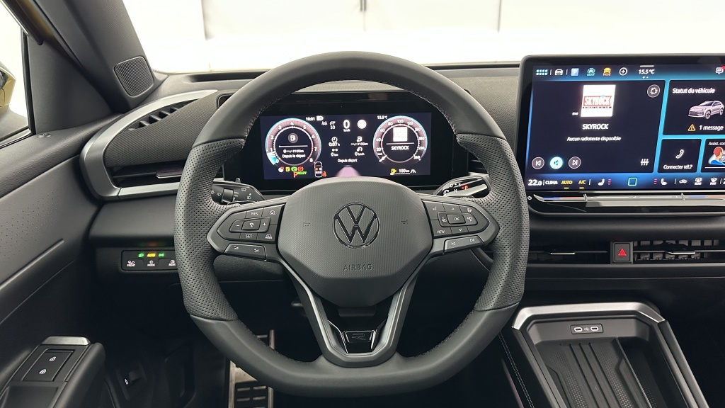 VOLKSWAGEN T-Roc 1.5 eTSI EVO2 Hybrid 150ch R-Line DSG7 - ref: 8-GLI00010008 - Photo 14