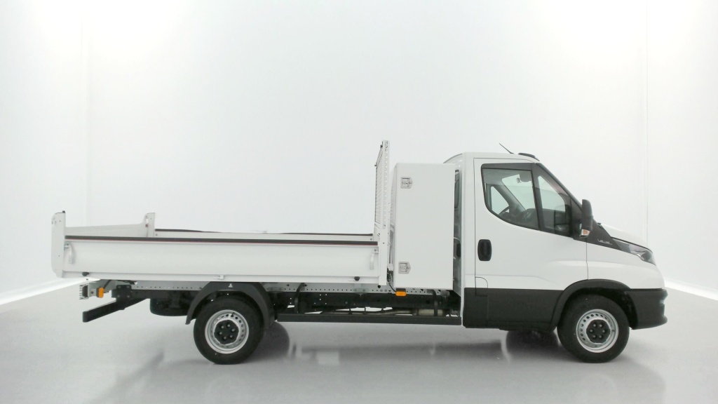 IVECO Daily 35S14 2.3 136ch 3750 Benne + Coffre JPM - ref: 8-GLI00012131 - Photo 18