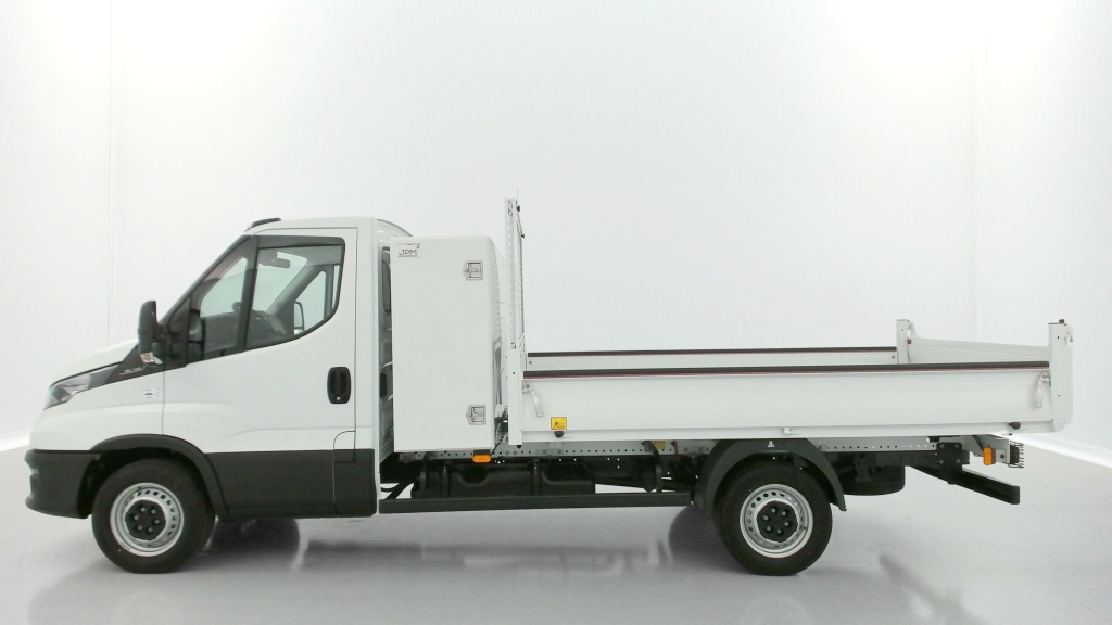 IVECO Daily 35S14 2.3 136ch 3750 Benne + Coffre JPM - ref: 8-GLI00012131 - Photo 4