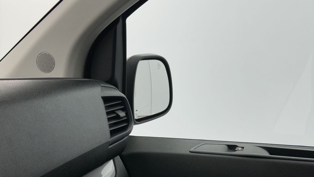 FIAT Scudo Cabine Approfondie M 2.0 BlueHDi 180ch Pack Premium Connect EAT8 - ref: 8-GLI00012291 - Photo 18