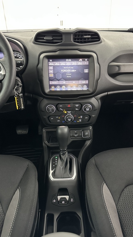 JEEP Renegade 1.5 Turbo T4 130ch Limited e-Hybrid BVR7 - ref: 8-GLI00015681 - Photo 16