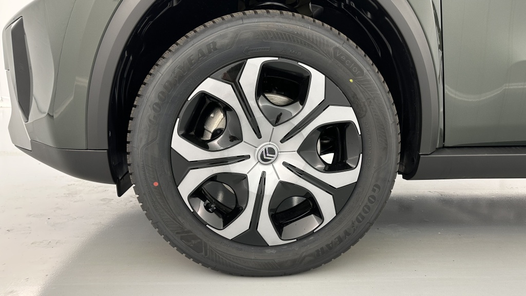 CITROEN C3 Aircross 1.2 Hybride 145ch Plus e-DCS6 - ref: 8-GLI00022957 - Photo 12