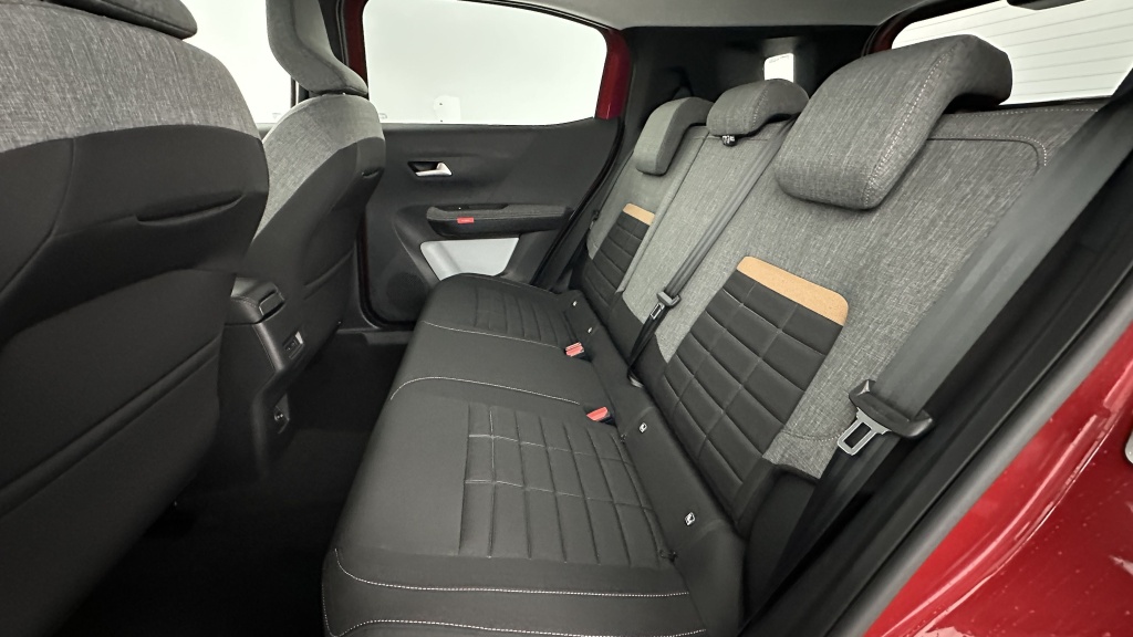 CITROEN C3 Aircross 1.2 Hybride 145ch Plus e-DCS6 - ref: 8-GLI00022965 - Photo 9