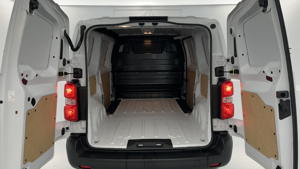 OPEL Vivaro M 2.0 BlueHDi 180ch EAT8 - ref: 8-GLI00025332 - Photo 9