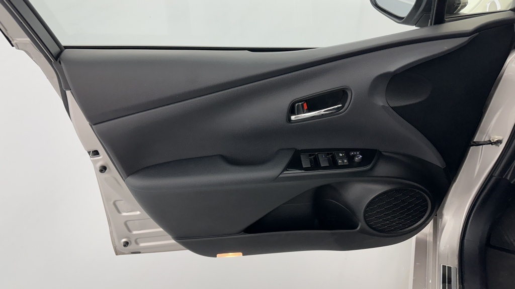 TOYOTA Prius IV 122h Dynamic Pack Premium - ref: 8-GLI00032690 - Photo 12