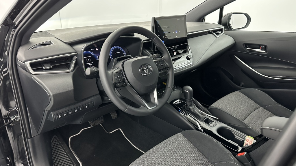 TOYOTA Corolla Touring Sport 1.8 Hybride 140ch Design - ref: 8-GLI00033480 - Photo 6