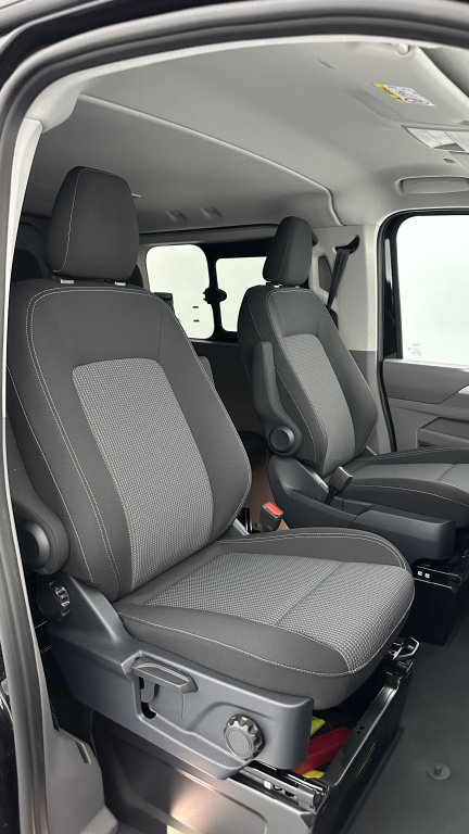 VOLKSWAGEN Transporter Procab T7 L1H1 2.0 TDI 170ch Business BVA8 - ref: 8-GLI00035037 - Photo 13