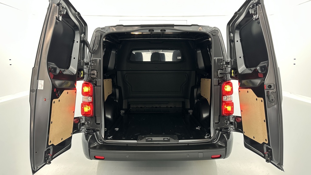 FIAT Scudo Cabine Approfondie XL 2.0 BlueHDi 180ch Pack Premium Connect EAT8 - ref: 8-GLI00035349 - Photo 9