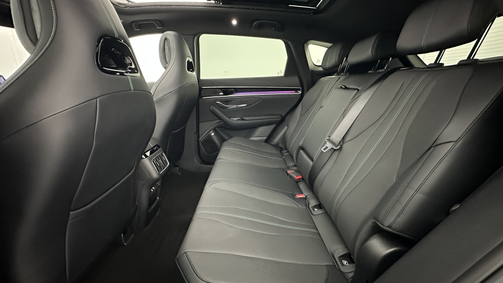 BYD Seal U 1.5l DM-i 218ch PHEV Comfort (26kWh) - ref: 8-GLI00038371 - Photo 9