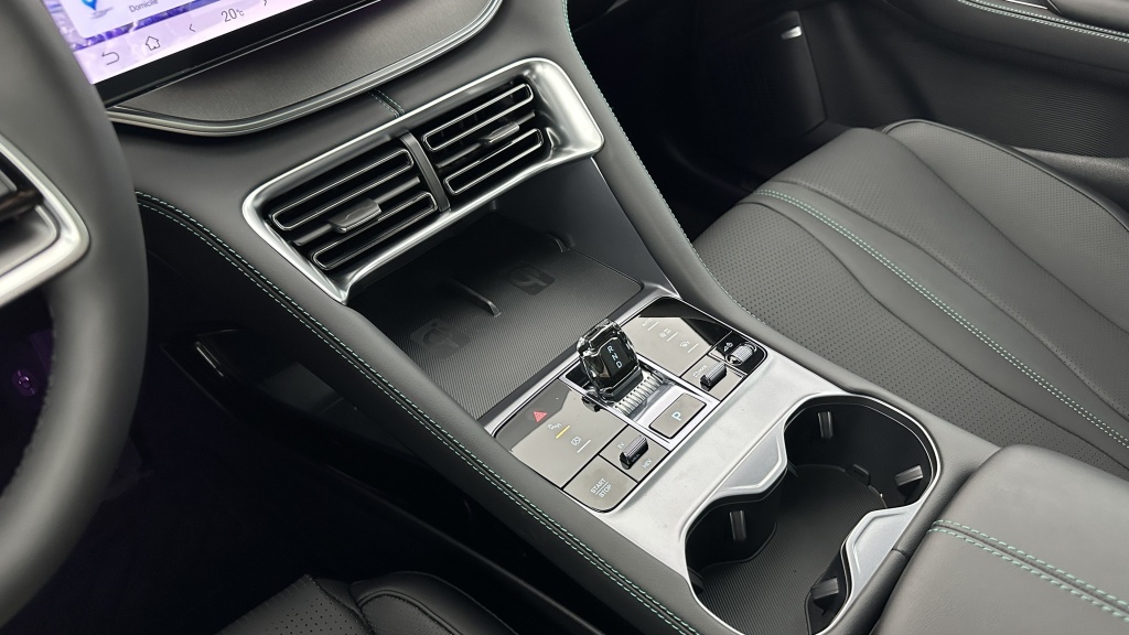 BYD Seal U 1.5l DM-i 218ch PHEV Boost (18kWh) - ref: 8-GLI00042490 - Photo 16