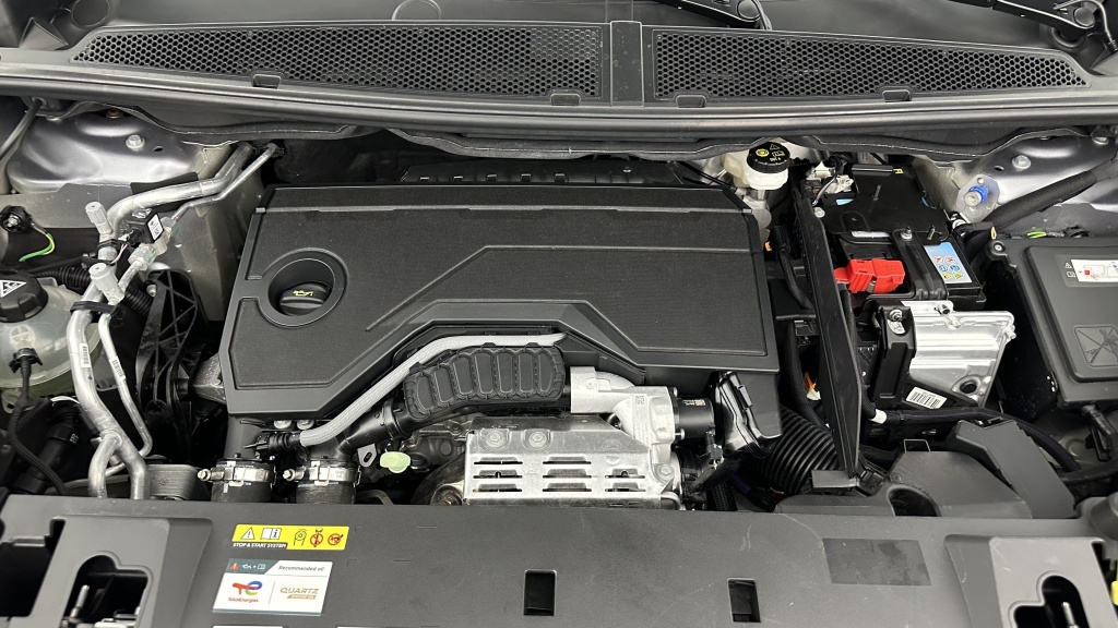 PEUGEOT 5008 III 1.2 Hybrid 145ch Allure e-DCS6 - ref: 8-GLI00044767 - Photo 12