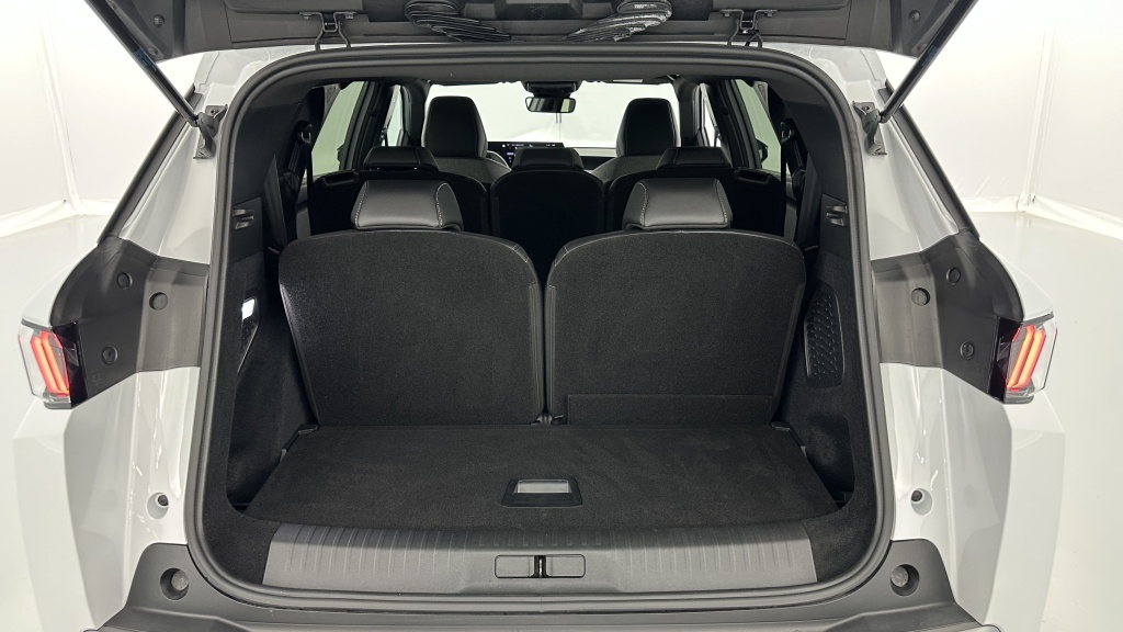 PEUGEOT 5008 III 1.2 Hybrid 145ch Allure e-DCS6 - ref: 8-GLI00044780 - Photo 11